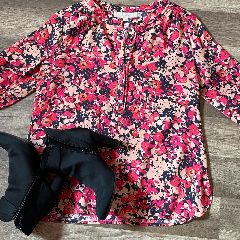 Ann Taylor Loft flower blouse